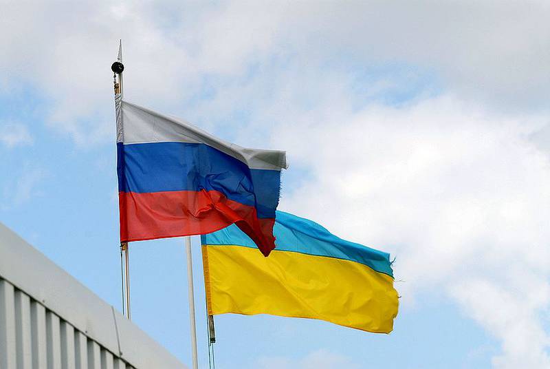 Власти Украины вводят санкции против России