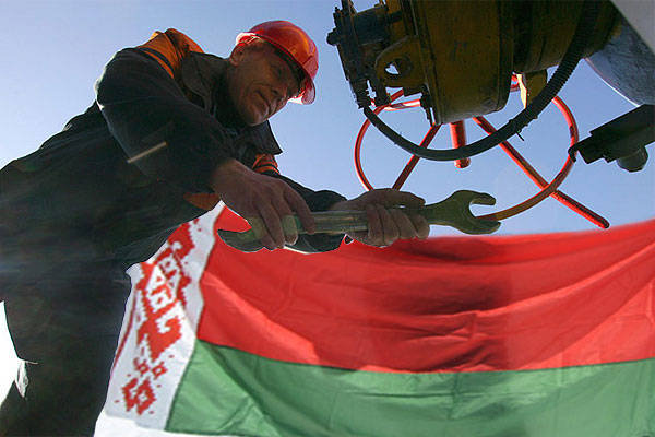 Белоруссия попросила РФ снизить цены на газ