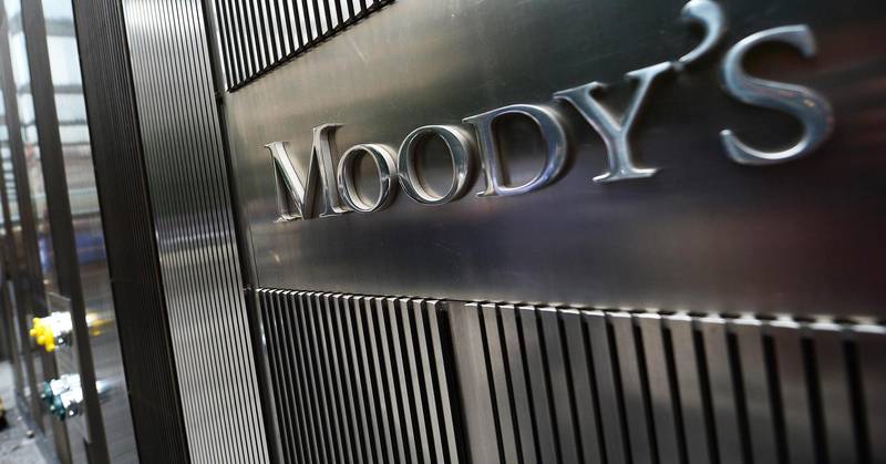 Moody's ухудшило прогноз по спаду ВВП РФ в 2016 году до 2,5%