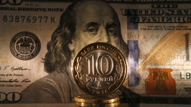 Почему рубль слаб: конец сказки про «невидимую руку рынка»