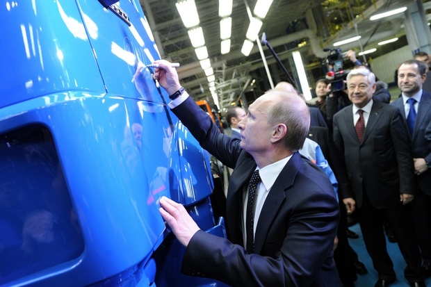 Путин одобрил создание новых авто на базе КамАЗа