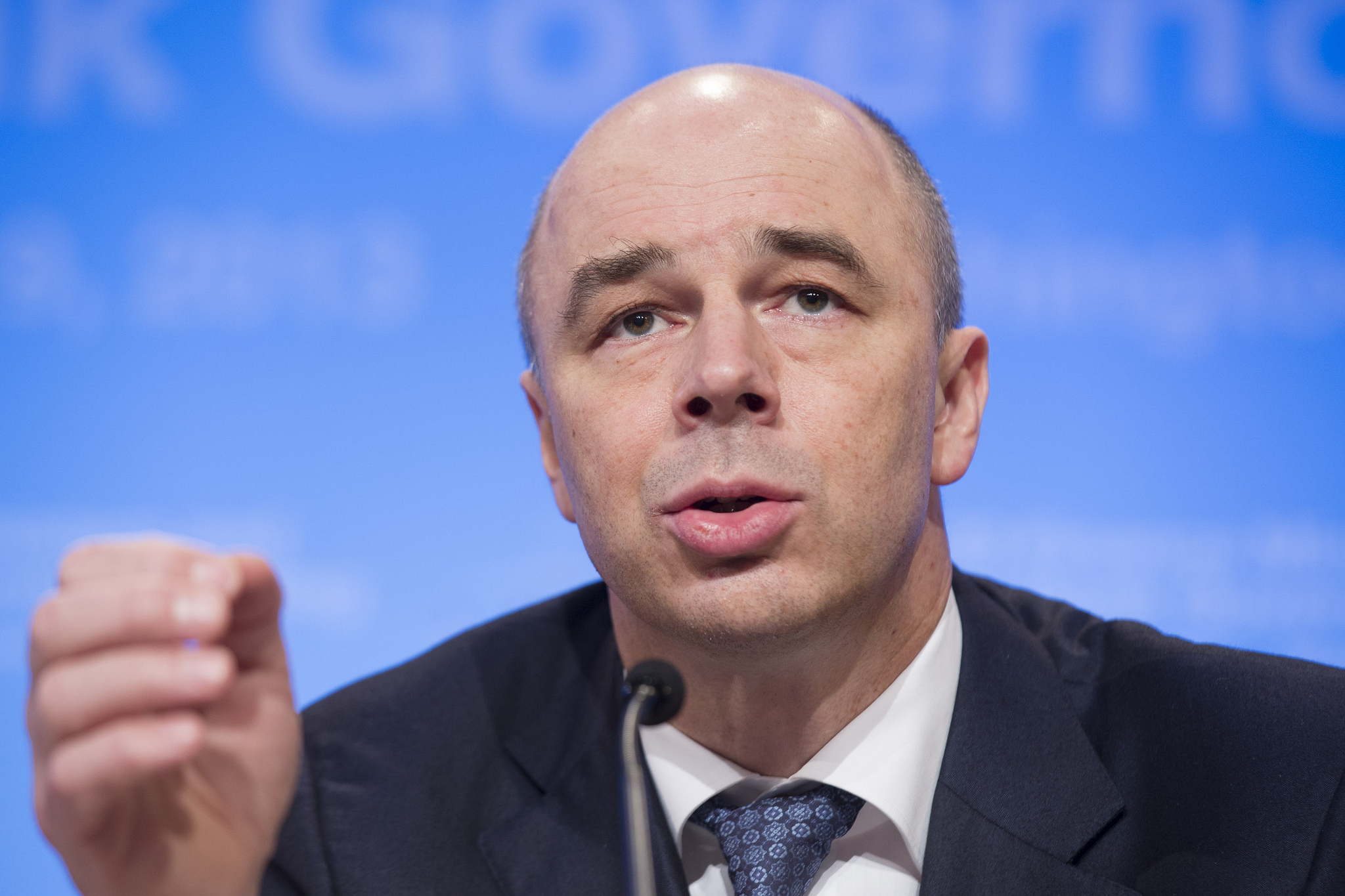 Силуанов заявил: денег уже не хватает на социальные выплаты