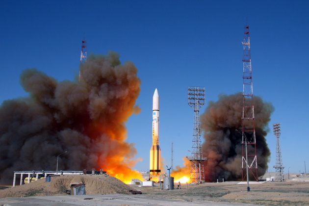 Ракетная гонка: российский «Протон» обошел американских конкурентов