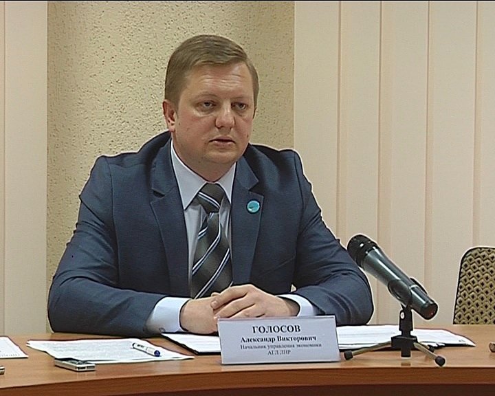 Голосов: Средняя зарплата коммунальщиков Луганска на 20% выше довоенной