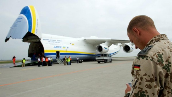 НАТО вынуждено подписать невыгодный контракт с Украиной