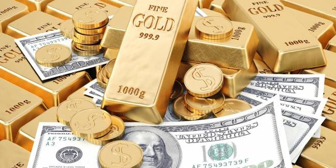 «Золотой парашют» в противовес доллару: Россия наращивает запасы