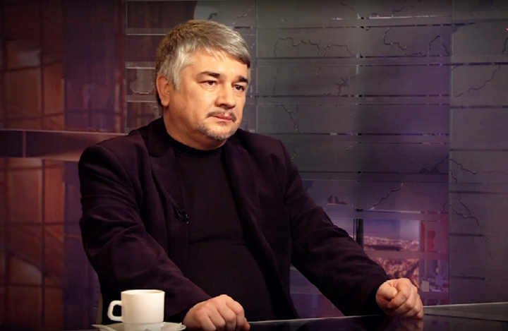Ищенко рассказал о том, чего больше всего боится Киев в ситуации с гривной