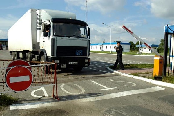 Нищая Украина Польше не нужна. Российский транзит ценнее обид за санкции