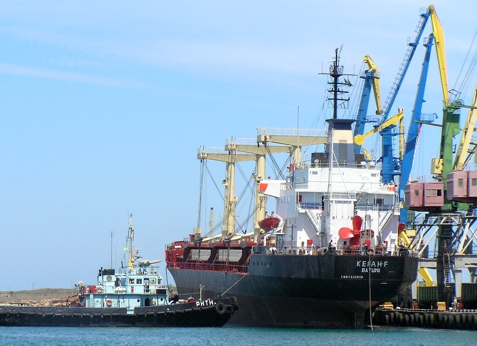 Тотальная модернизация: Россия обновит порты Каспийского региона