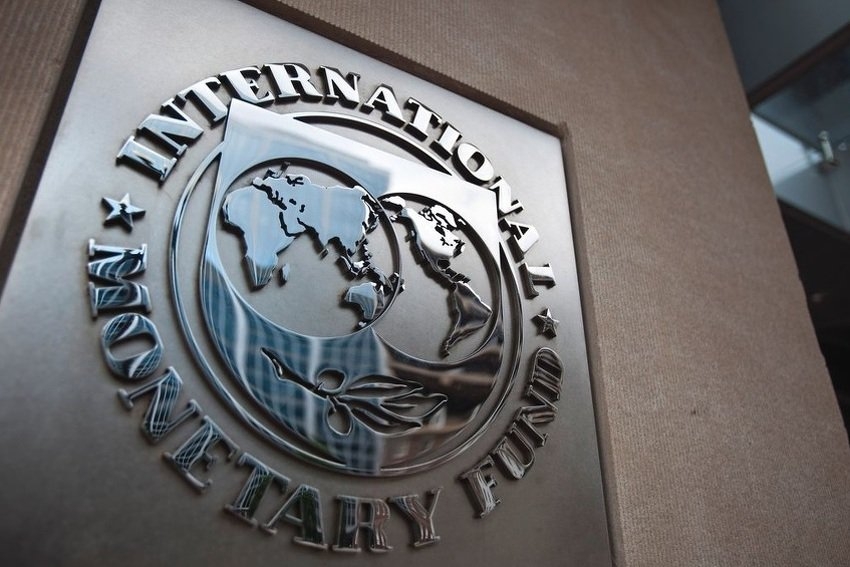 Разворот на 180 градусов: В Киеве обрадовались переносу транша МВФ