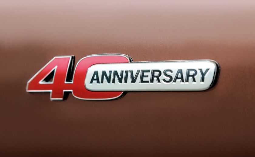 АвтоВАЗ объявил цену на юбилейную версию LADA 4х4 «40th Anniversary»