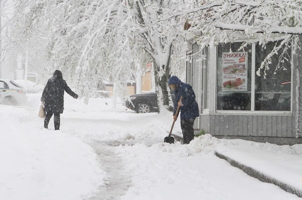Топить нельзя замерзнуть. Как Украина справляется с внезапным похолоданием