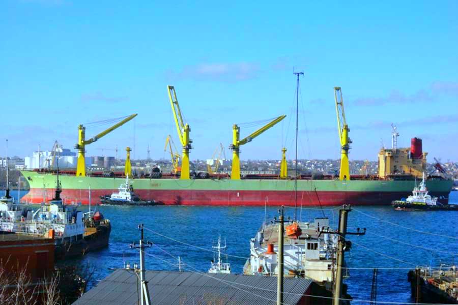 Из-за разрыва с Россией крупнейшие морские порты Украины будут уничтожены
