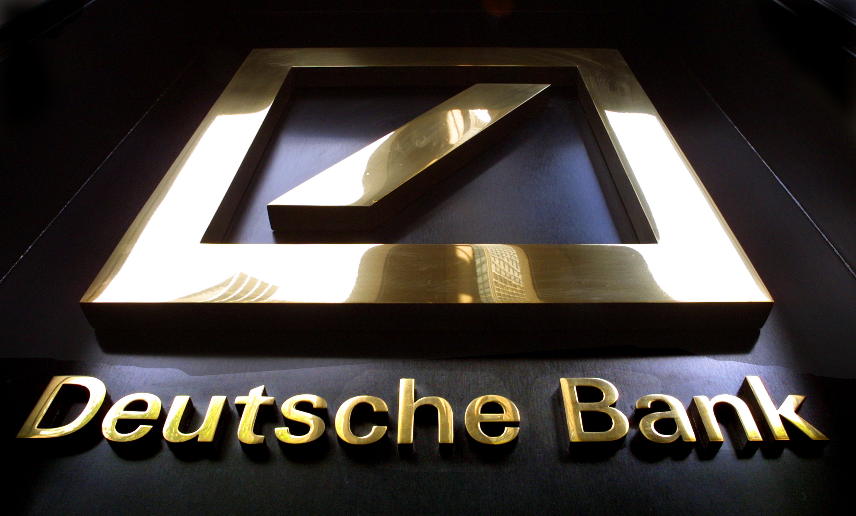 По следам «молдавской схемы»: Deutsche Bank отказывается от Латвии