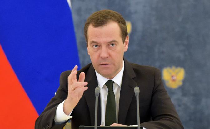 Правительству «троечников» Медведев дал срок до 1 июля