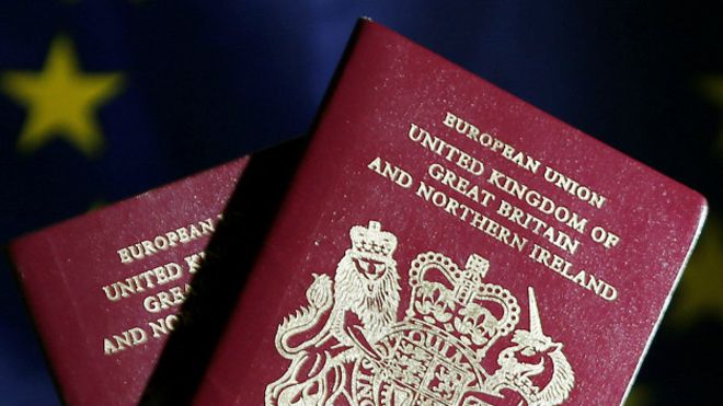 Британский паспорт дешевле айфона: что продают на черном рынке