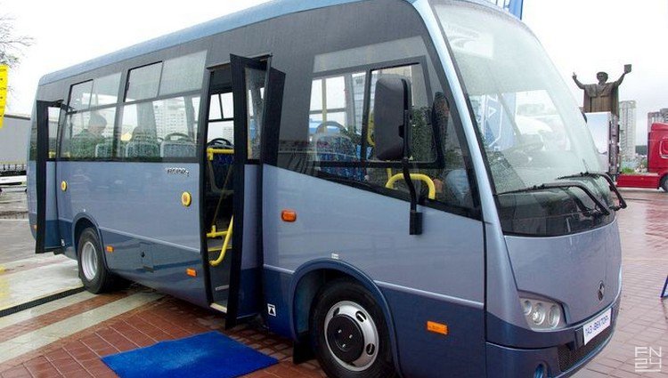 Российские автобусы «захватили» авторынок Украины
