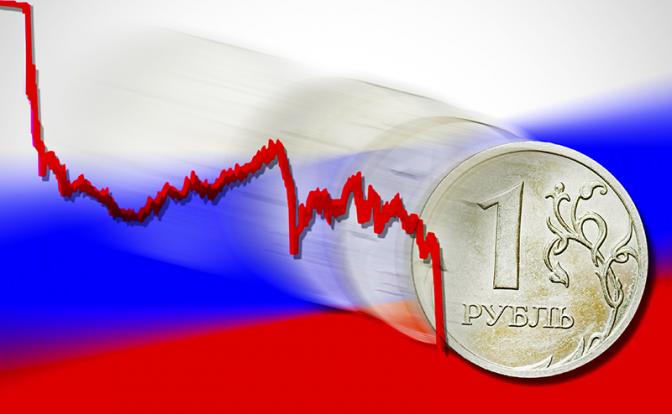 Девальвация рубля неизбежна: Медведев захлебывается от денег