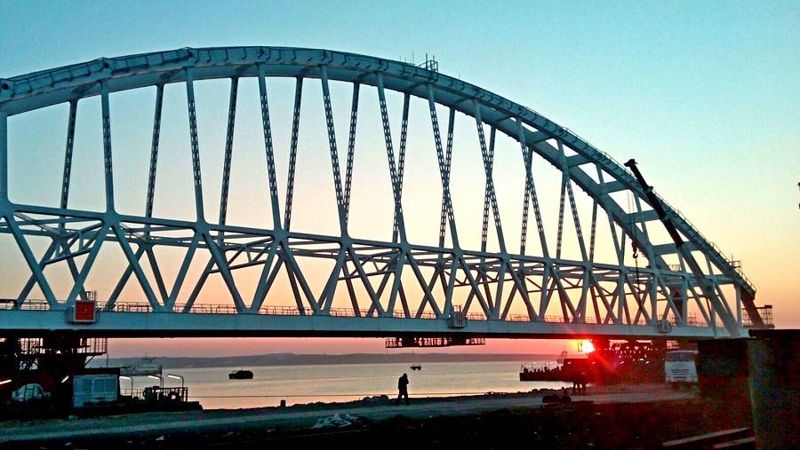 Керченский мост - только начало: что ожидает Крым в ближайшем будущем