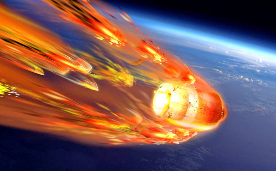 Дымилась, падая, ракета: "Союз" с 19 спутниками рухнул в Атлантику