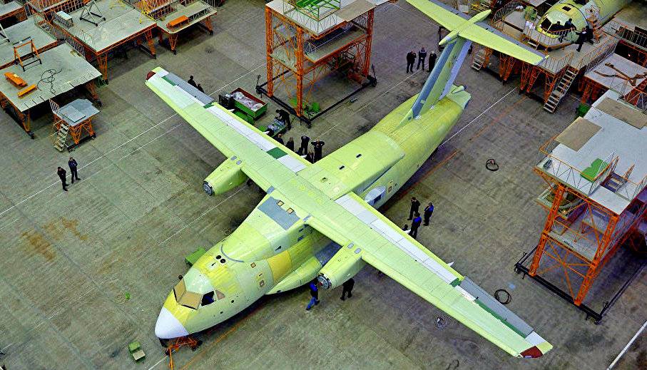 Военный транспортник Ил-112В готовится встать на крыло