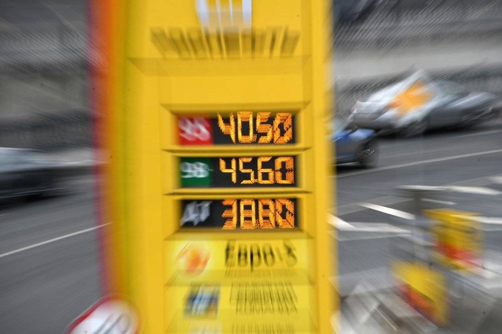 Как резкий скачок стоимости топлива ударил по автомобилистам