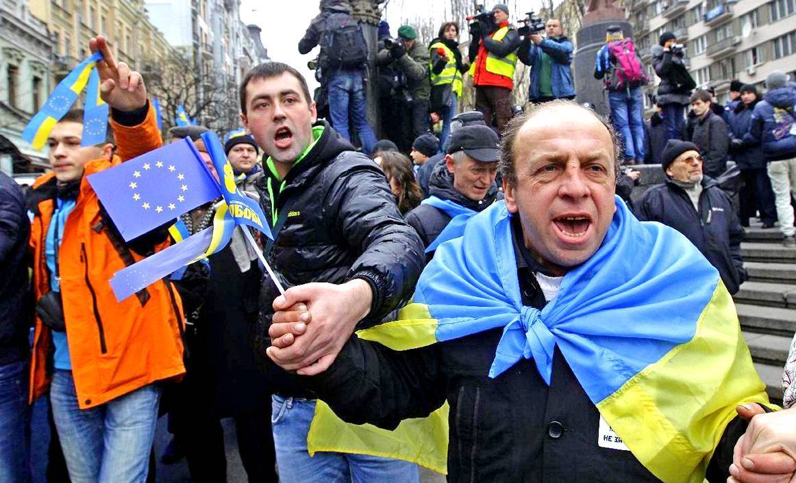 Украинцы: Лучше быть бомжом в Берлине, чем работать на поляка
