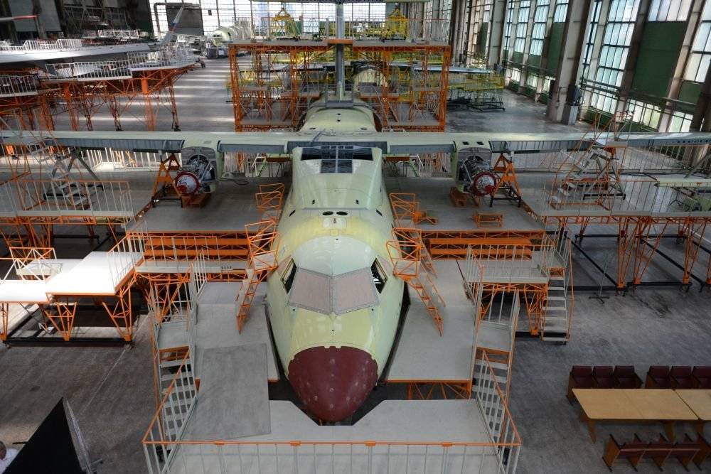 Новейший Ил-112В: в Минобороны хотят уже больше 100 самолётов