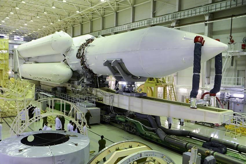 Россия обновляет космос: "Ангара" пошла в серию