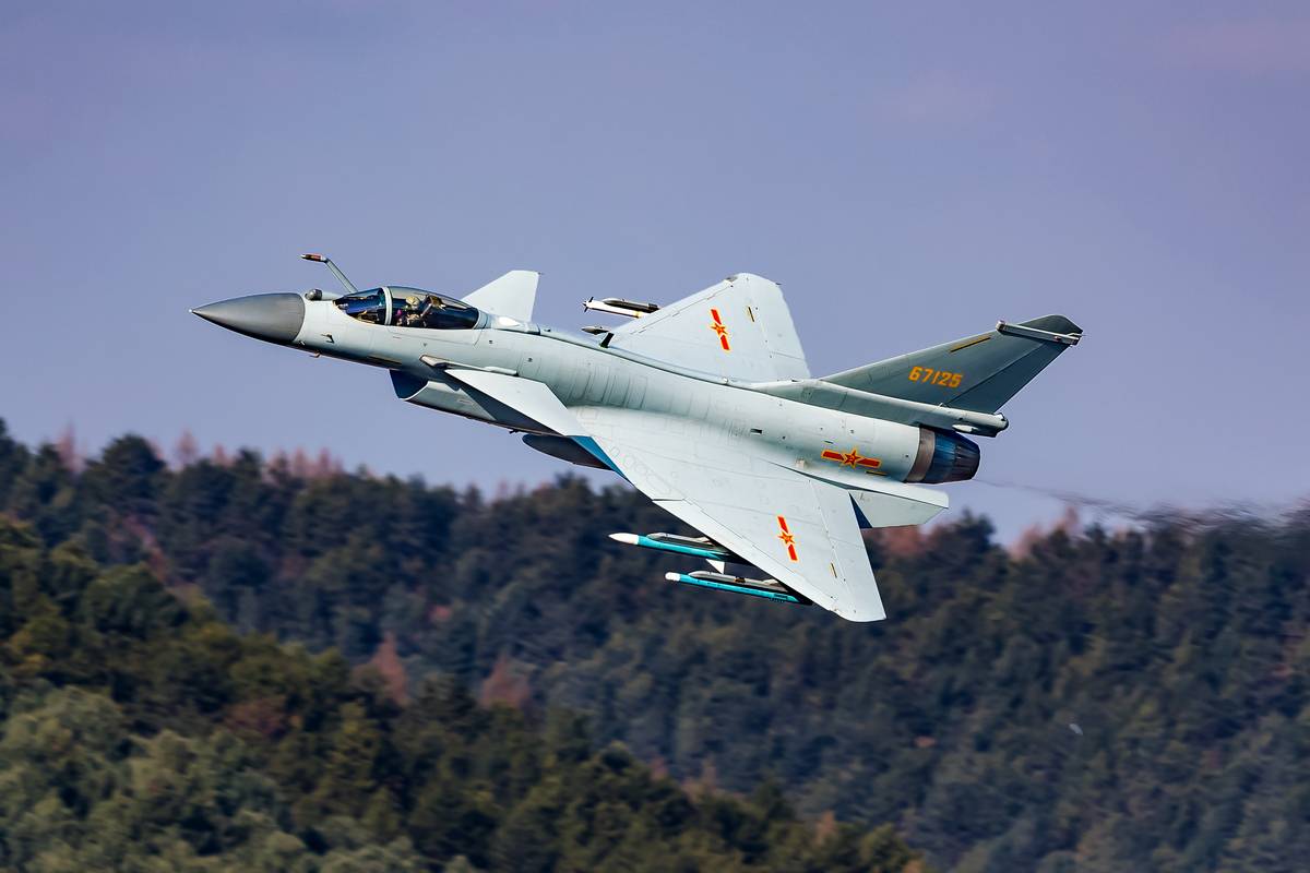 «Это лишь копия российского»: Япония оценила двигатель J-10B