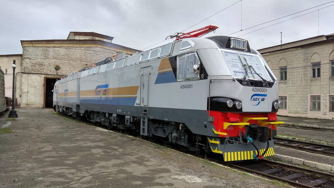 Азербайджан массово меняет советские локомотивы: Россия осталась «в пролете»