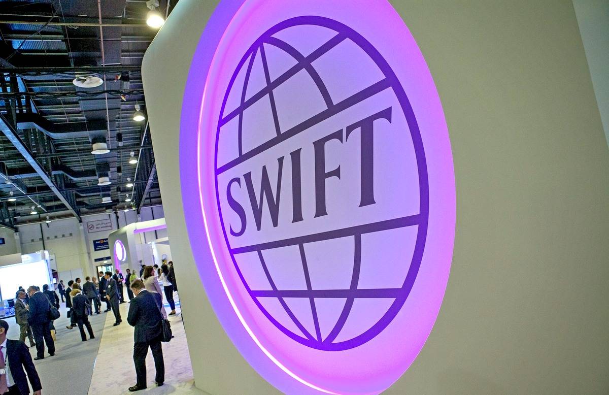 Один в поле воин: российская СПФС угрожает SWIFT