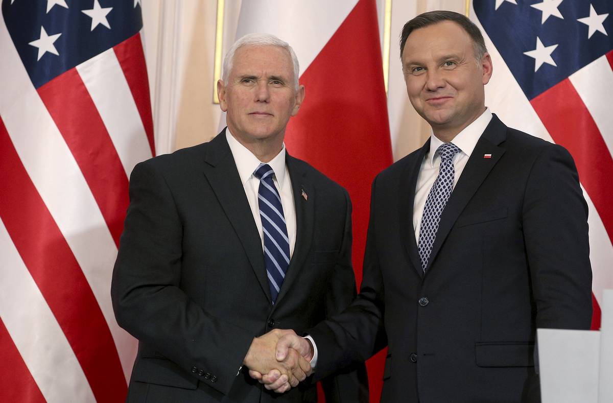 Польские СМИ: Вашингтон уже назначает нам налоги