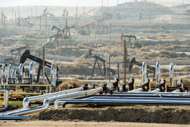 Банкротство американского сланца сулит России поток нефтедолларов