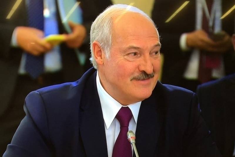 «Лукашенко лукавит, пугая Западом»: эксперт о переговорах по нефти