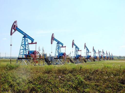 «Россия своенравничает»: эксперт о нежелании Москвы снижать добычу нефти