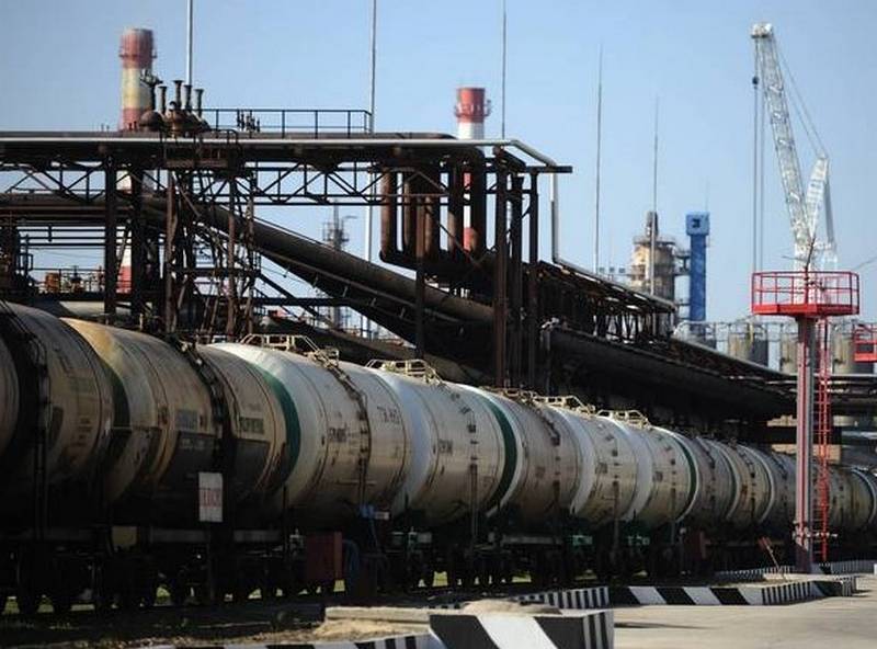 Россия теряет нефтяной рынок Европы, «подминая» Китай