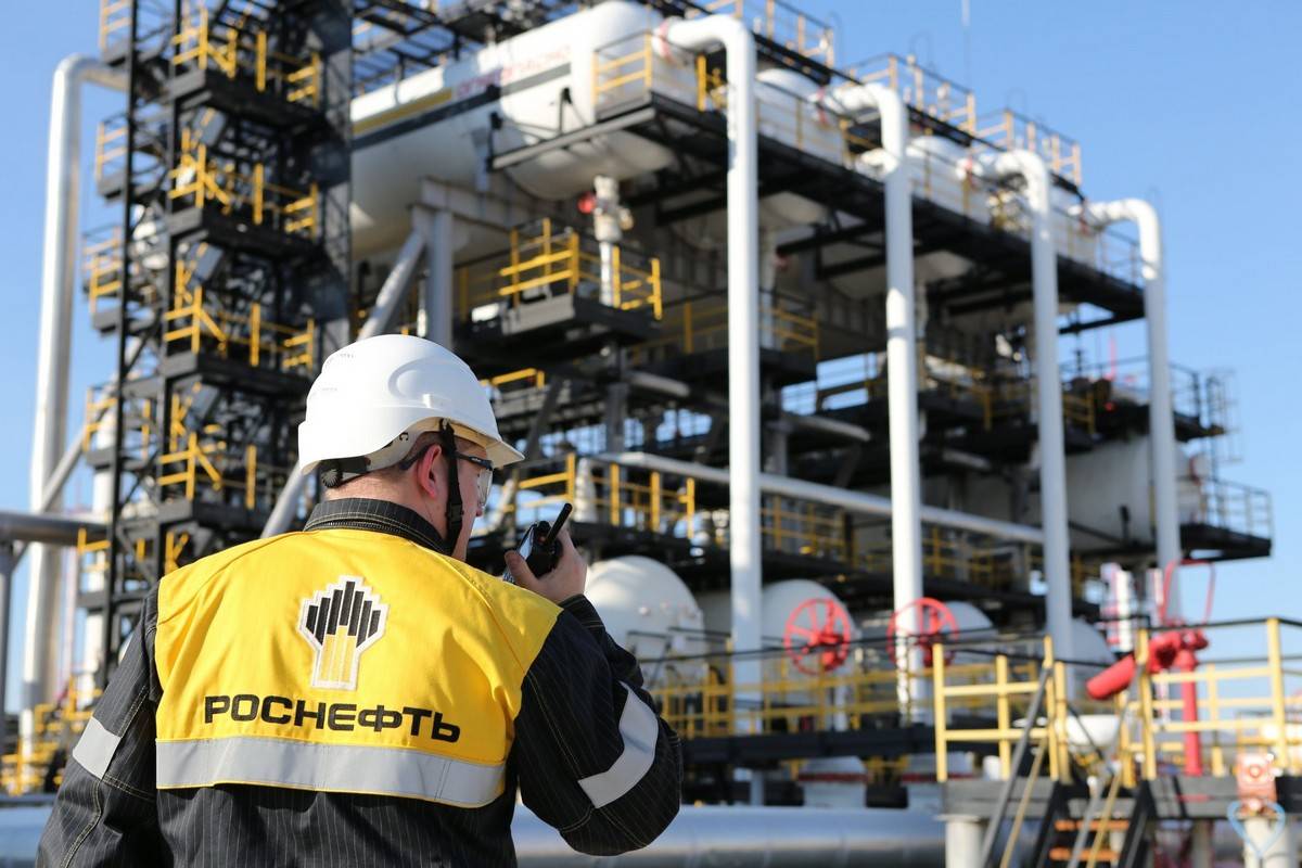 Британские СМИ просчитались: сделка ОПЕК+ не «выключила» российскую нефтянку