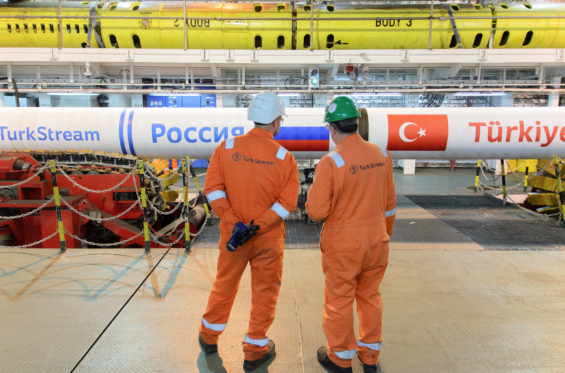 Турецкие читатели: тронете российский газопровод – лишим деталей для F-35