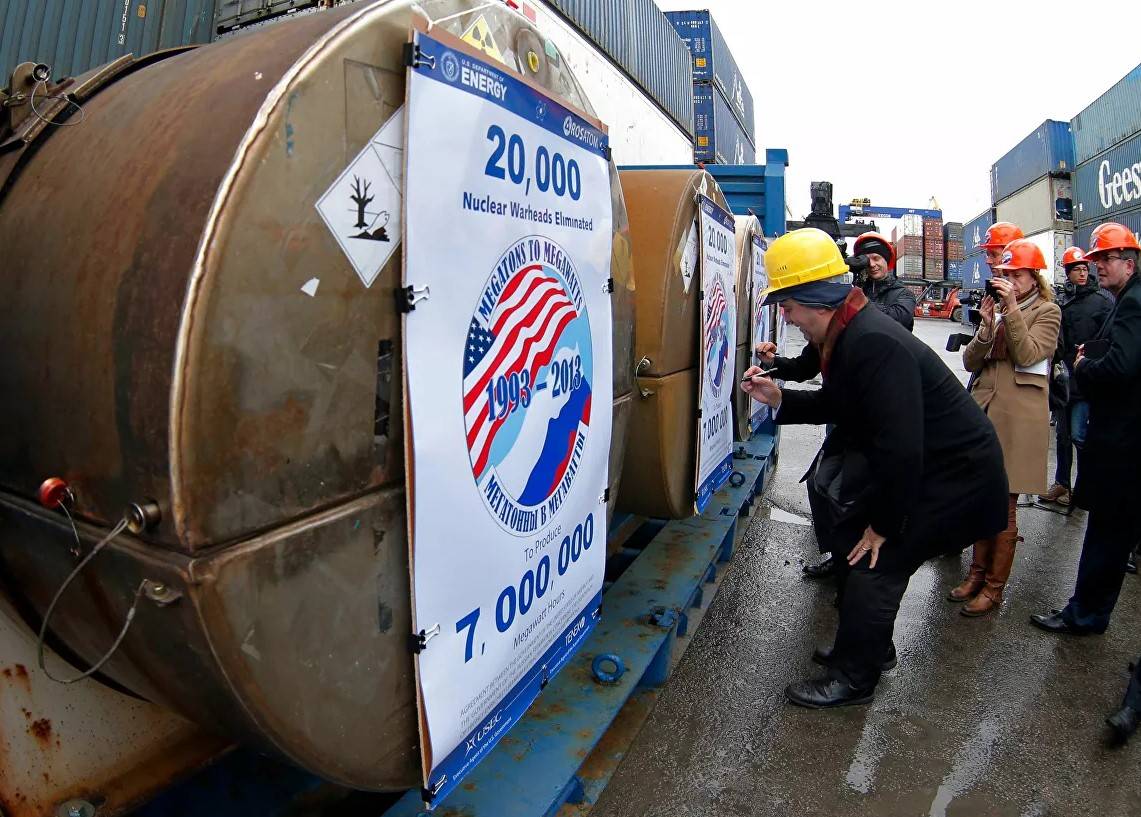 «Справимся без России»: США отказываются от закупок ядерного топлива из РФ