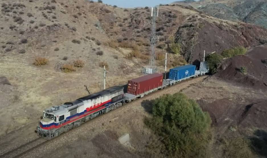 Бои в Карабахе поставили под угрозу китайский проект с грузовыми поездами в Европу через Азербайджан