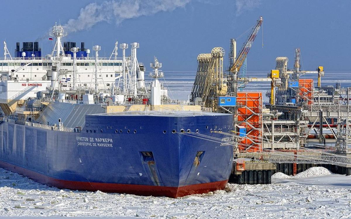 «Арктик СПГ-2» получит еще 3 ледокола Arc7: российский газ готовится к новому рывку на рынках ЕС