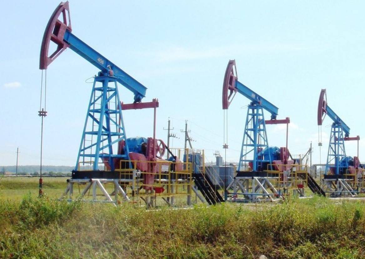 Добыча «вёдрами» позади: почему Кремль не против продажи Минску нефтяного месторождения