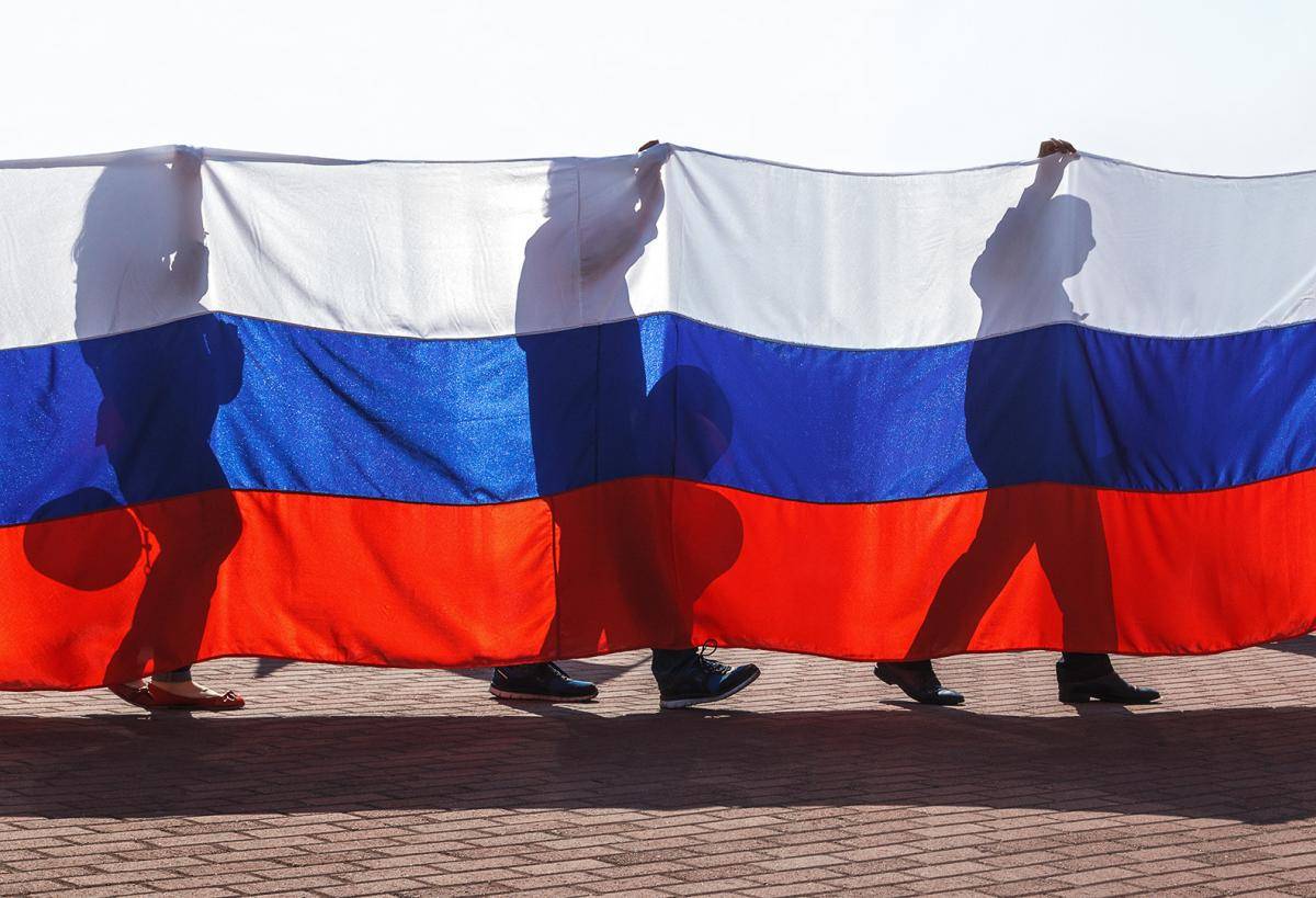 Эксперт рассказал, к чему готовиться россиянам во время кризиса