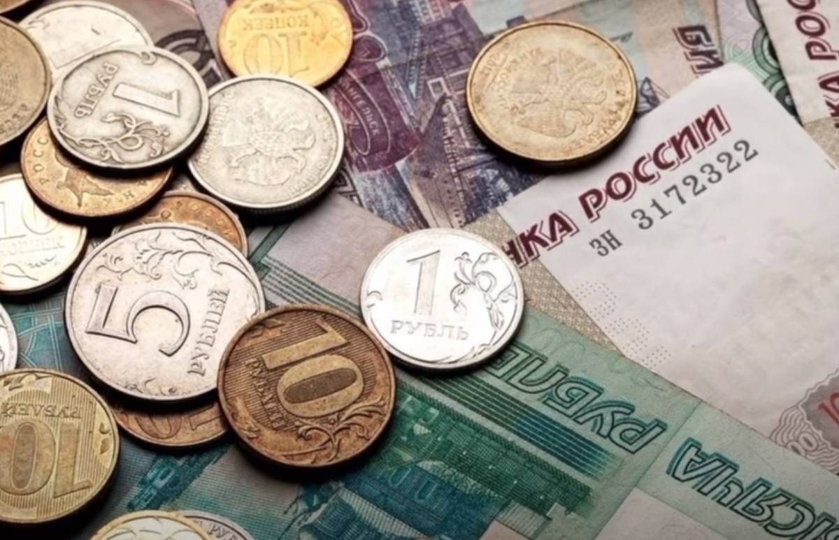 Выход из рецессии отменяется: Минэкономразвития РФ зафиксировало ускорение экономического спада