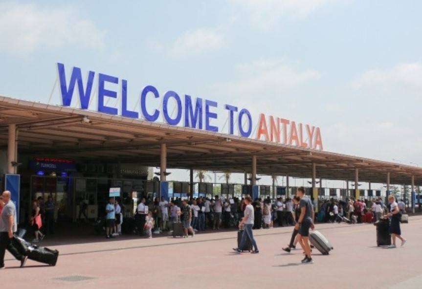 Турция идёт на поклон: Анкара настойчиво приглашает Москву проверить «безопасность туризма»