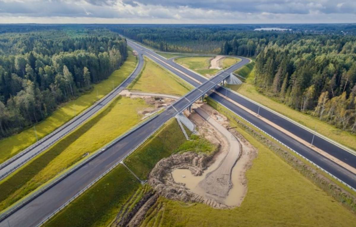 Рекордные инвестиции: о планах правительства РФ по строительству автодорог