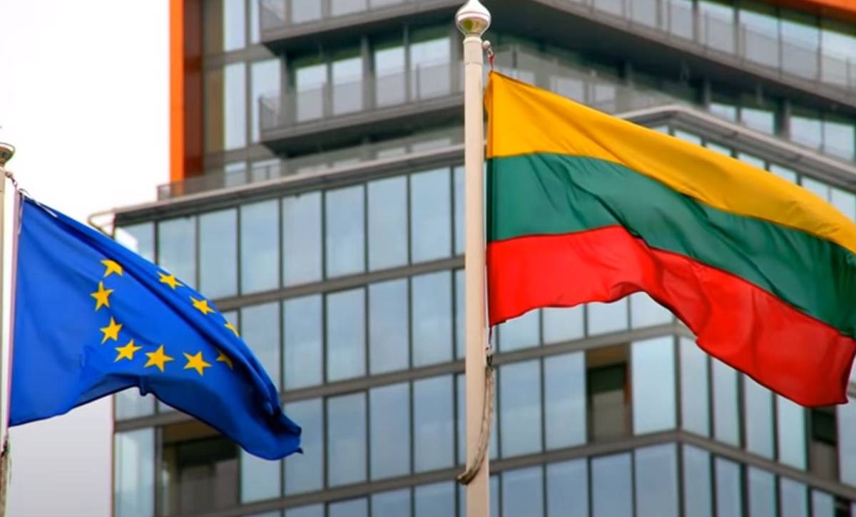 Санкции ЕС против Беларуси: Литва разорится, а Россия заработает