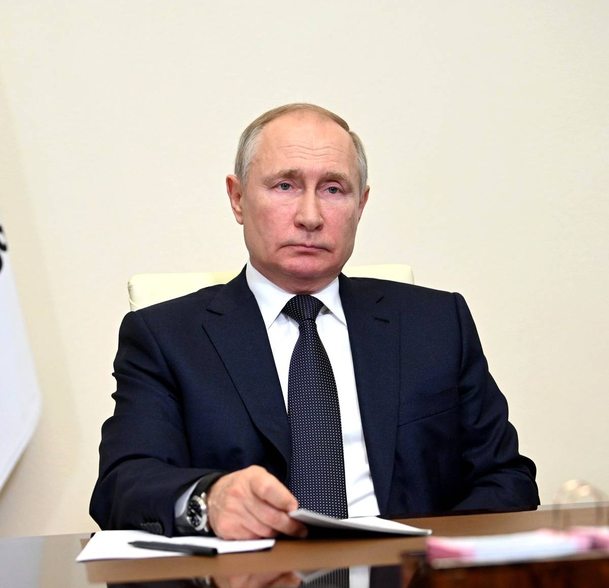 Президент Путин считает, что экономика России в целом восстановилась