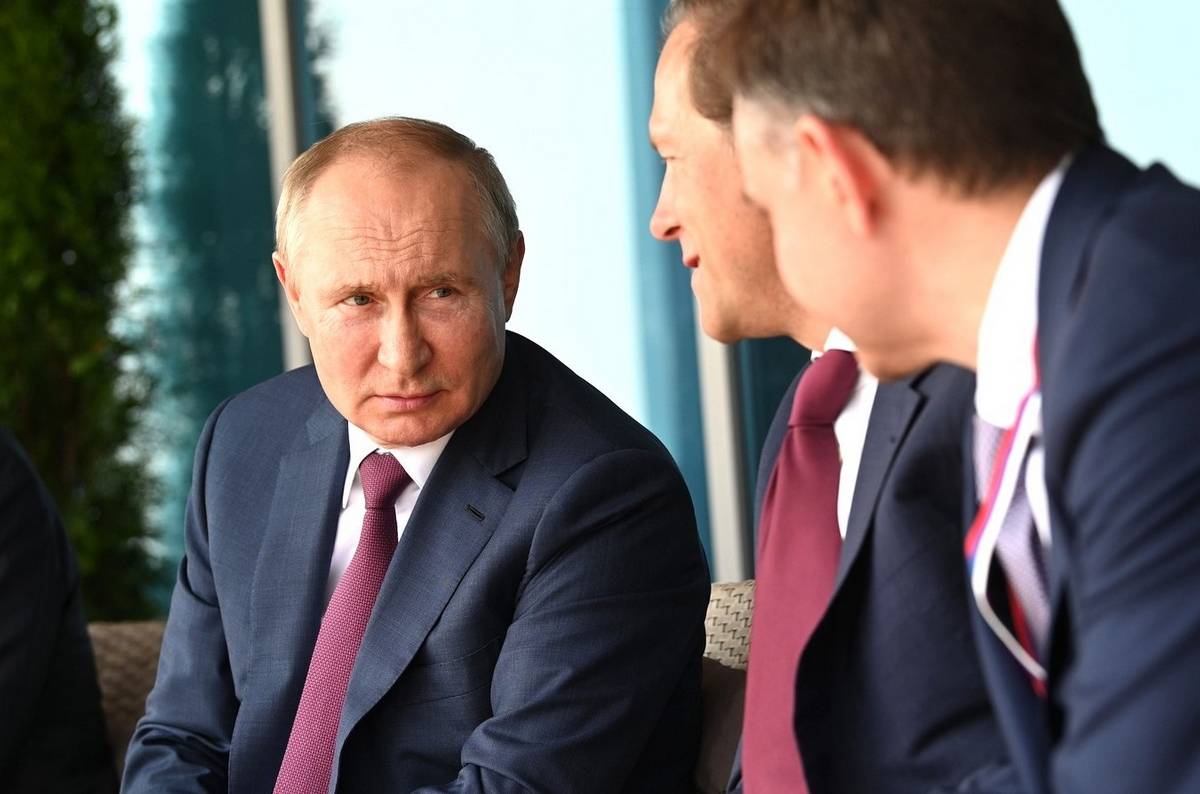 Немецкие СМИ: Путин отказывается от больших «газовых» денег